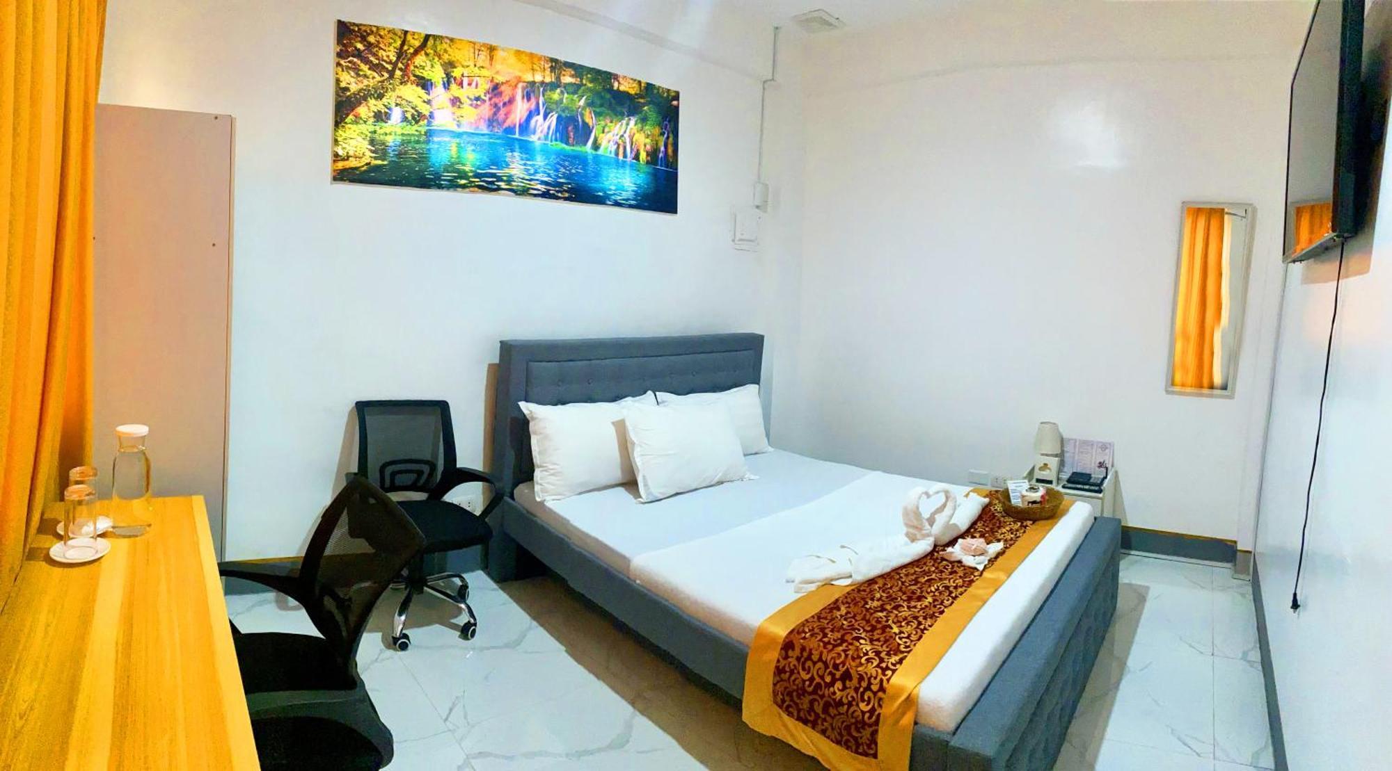 Legends Hotel & Restaurant - Lemery And Taal Dış mekan fotoğraf